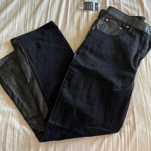 Abercrombie & Fitch Curve Love 90s Straight Ultra High Rise Jeans with Leather